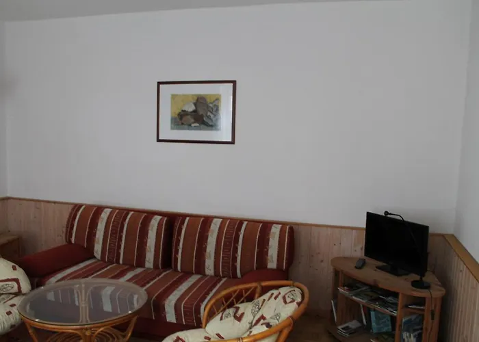 Zentral Im Gruenen شقة تسيتاو